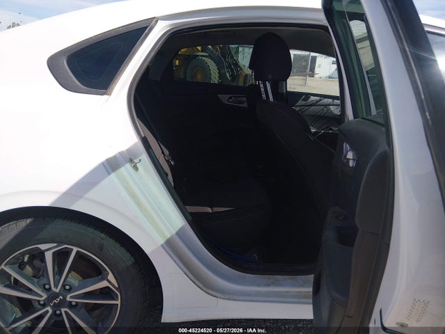 2022 KIA FORTE LXS 照片 8