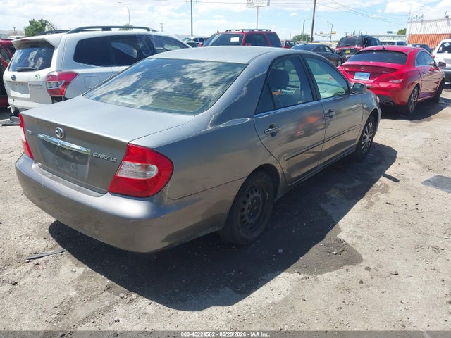 2002 Toyota CAMRY LE 照片 4