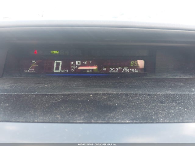 صورة 7 لـ 2013 Toyota PRIUS V THREE