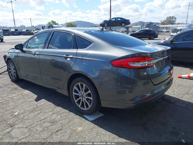 صورة 3 لـ 2017 FORD FUSION SE