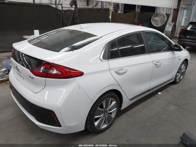 2017 Hyundai IONIQ HYBRID LIMITED — фото 4