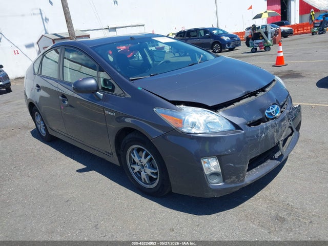 2011 TOYOTA PRIUS TWO
