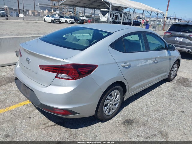 صورة 4 لـ 2019 Hyundai ELANTRA SE