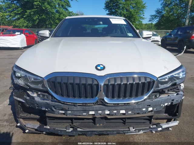 صورة 6 لـ 2021 BMW 330I XDRIVE
