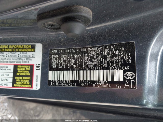 2019 Toyota COROLLA LE photo 9