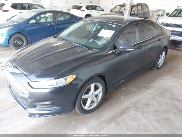 FORD FUSION SE - 2