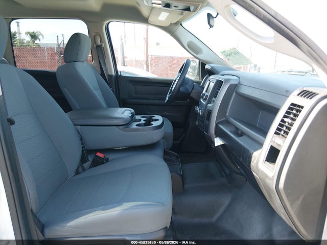 صورة 5 لـ 2020 RAM 1500 CLASSIC TRADESMAN 4X4 5'7 BOX