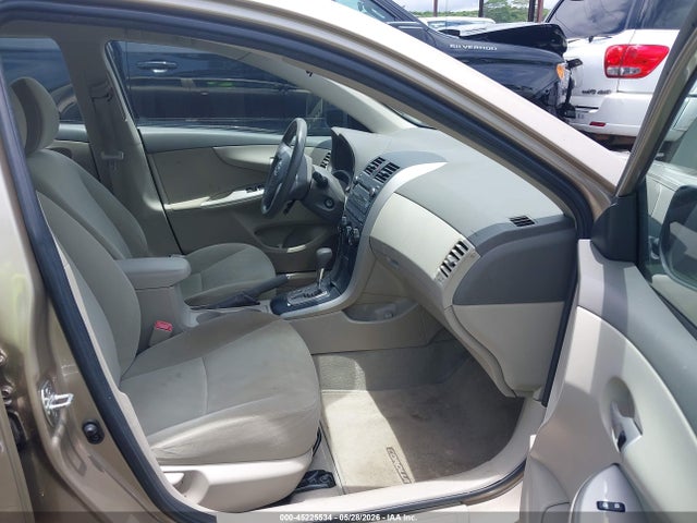 2010 Toyota COROLLA LE 照片 5