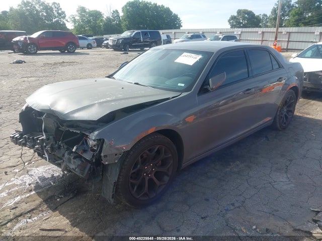 2019 Chrysler 300 300S 照片 2