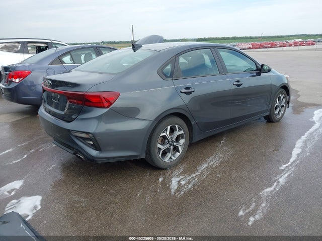 2019 KIA FORTE LXS — фото 4