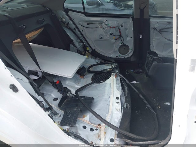 صورة 8 لـ 2020 Toyota CAMRY XSE