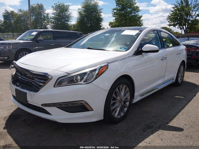 2015 Hyundai SONATA LIMITED 照片 2