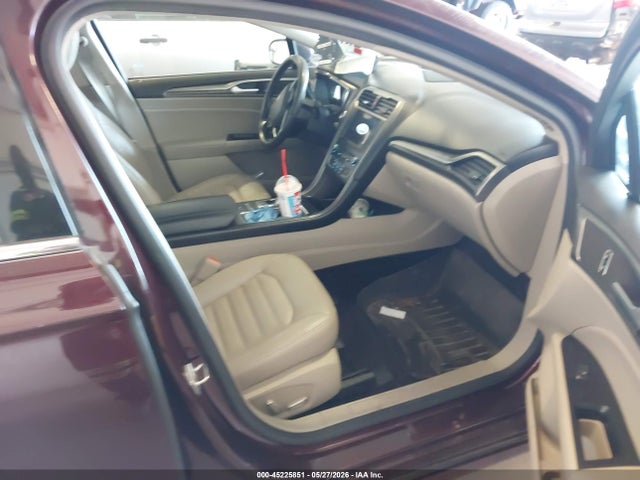 FORD FUSION SE - 5