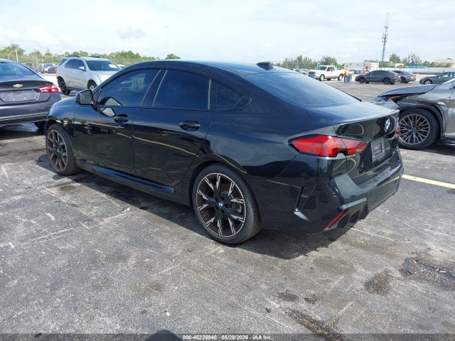 2026 BMW 228 GRAN COUPE 照片 3