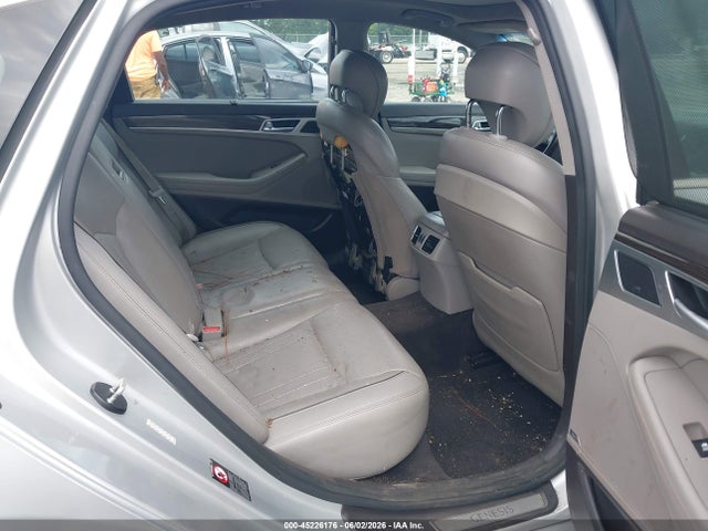 صورة 8 لـ 2015 Hyundai GENESIS 3.8