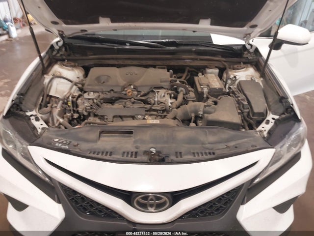 صورة 10 لـ 2020 Toyota CAMRY SE AWD