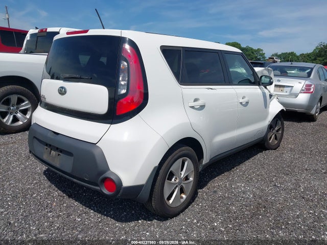 2015 KIA SOUL photo 4
