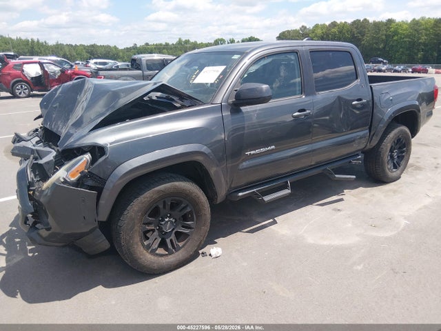 2018 Toyota TACOMA SR5 V6 — фото 2