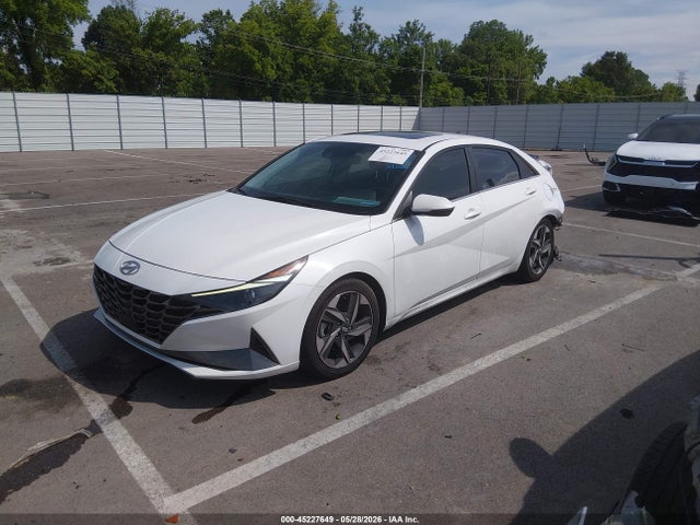2022 Hyundai ELANTRA SEL 照片 2