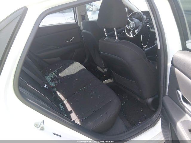 2022 Hyundai ELANTRA SEL 照片 8