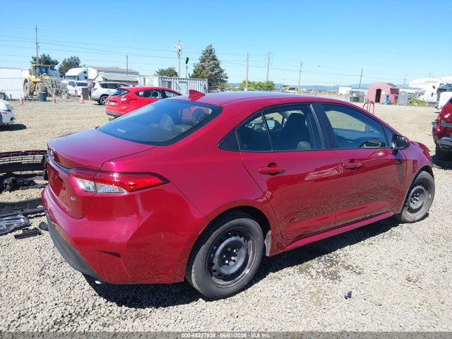 2025 Toyota COROLLA LE photo 4