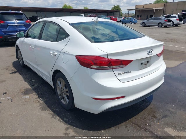 2018 Hyundai ELANTRA SEL — миниатюра 3