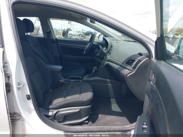 2018 Hyundai ELANTRA SEL — миниатюра 5