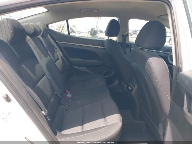 2018 Hyundai ELANTRA SEL — миниатюра 8