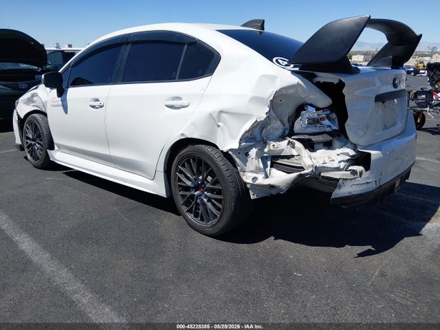2017 Subaru WRX STI — фото 3