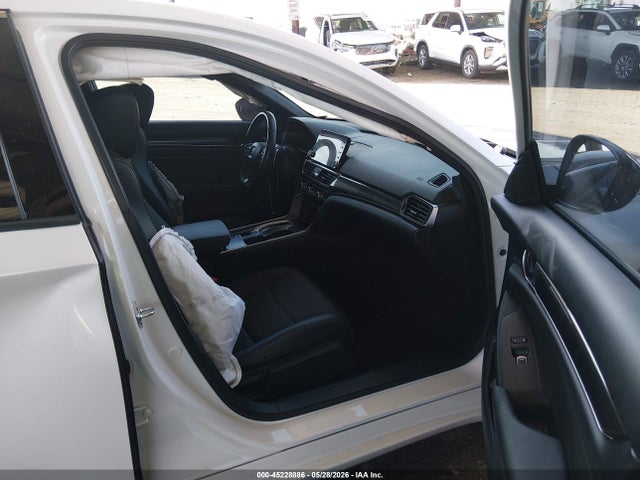 صورة 5 لـ 2021 Honda ACCORD SPORT 2.0T