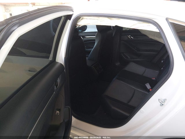 صورة 8 لـ 2021 Honda ACCORD SPORT 2.0T