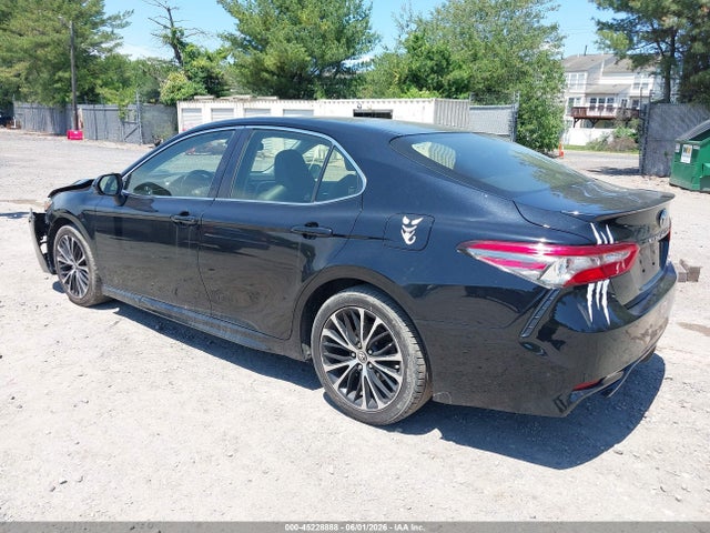 2018 Toyota CAMRY SE 照片 3