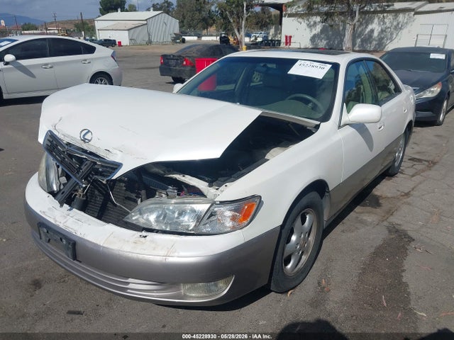 صورة 2 لـ 1999 Lexus ES 300