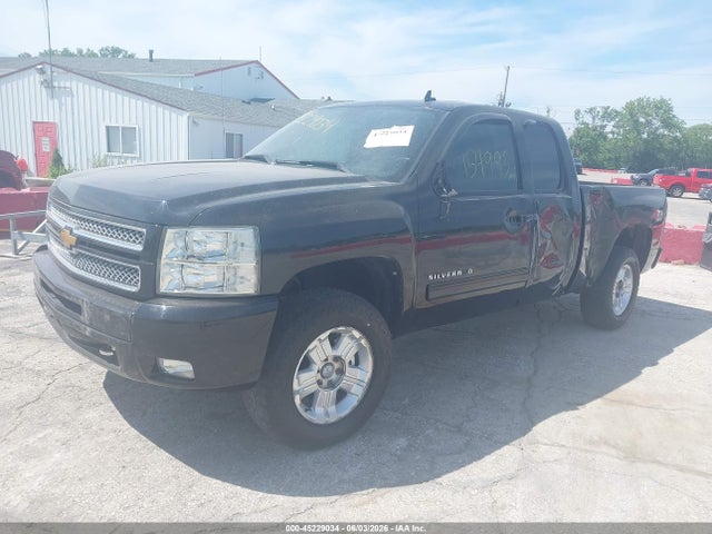 2012 Chevrolet SILVERADO 1500 LT — фото 2