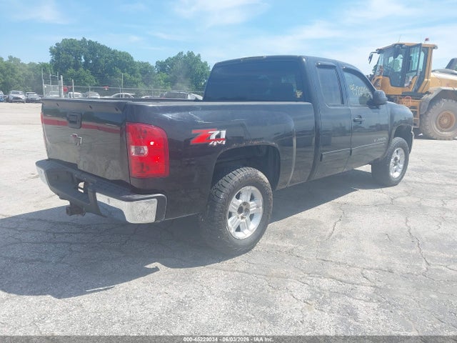 2012 Chevrolet SILVERADO 1500 LT — фото 4