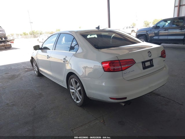 صورة 3 لـ 2015 Volkswagen JETTA 2.0L TDI SEL