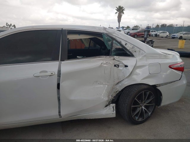 2017 Toyota CAMRY XSE 照片 6