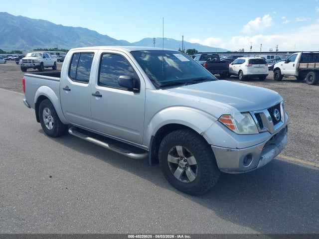2010 NISSAN FRONTIER SE