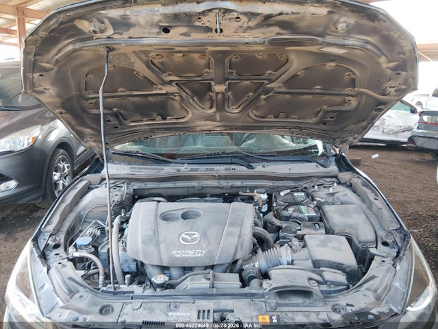 2018 Mazda MAZDA3 TOURING photo 10