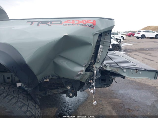 صورة 6 لـ 2023 Toyota TACOMA TRD OFF ROAD