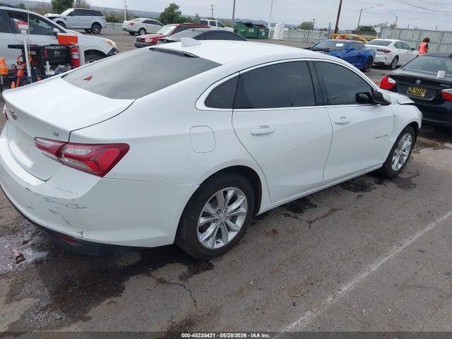 2022 Chevrolet MALIBU FWD LT — фото 4