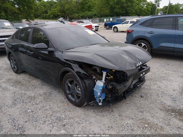 2025 KIA K4 LXS photo 1