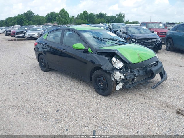 2012 HYUNDAI ACCENT GLS