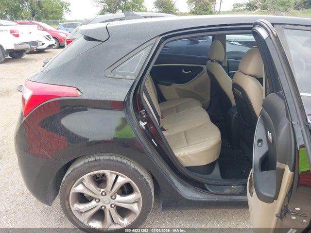 صورة 8 لـ 2013 Hyundai ELANTRA GT