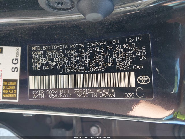2020 Toyota COROLLA LE photo 9