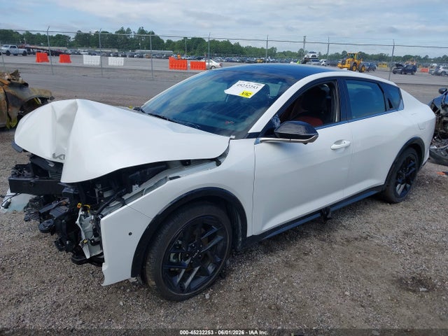 2025 KIA K4 GT-LINE TURBO — фото 2