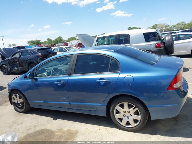 صورة مصغرة 15 لـ 2010 Honda CIVIC LX