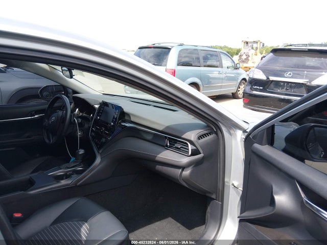 2021 Toyota CAMRY SE thumbnail 5