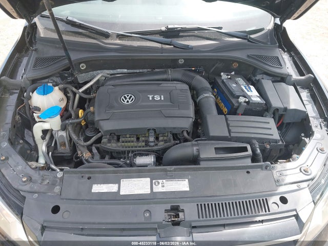 صورة 10 لـ 2015 Volkswagen PASSAT 1.8T WOLFSBURG EDITION