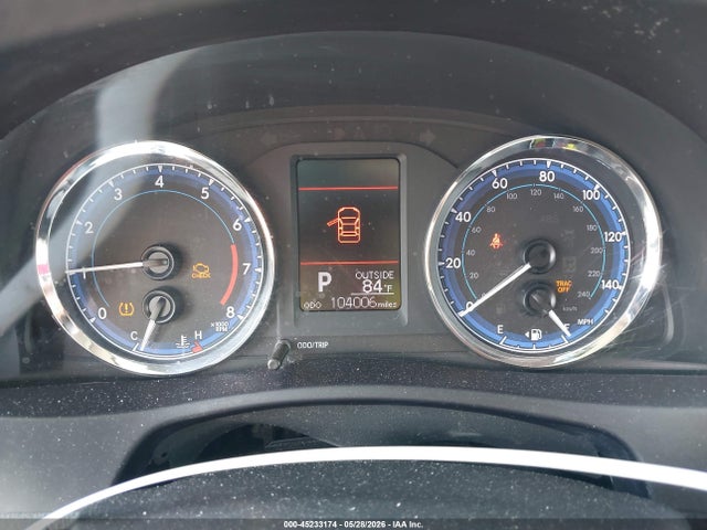 2018 Toyota COROLLA LE photo 7